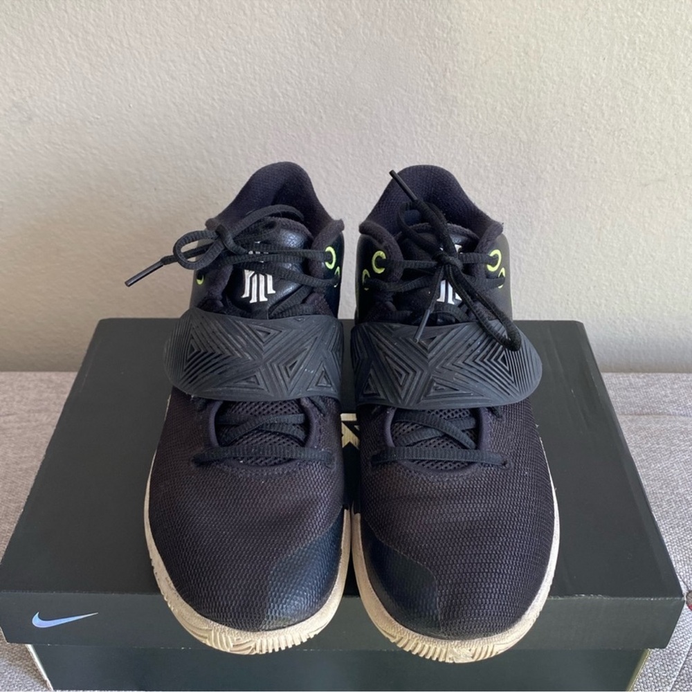 Kyrie Flytrap III Zoom Black Unisex Athletic Sneakers✨